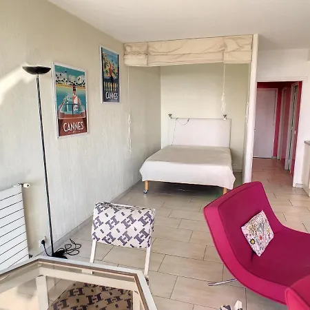 Διαμέρισμα Trident Sea View 104